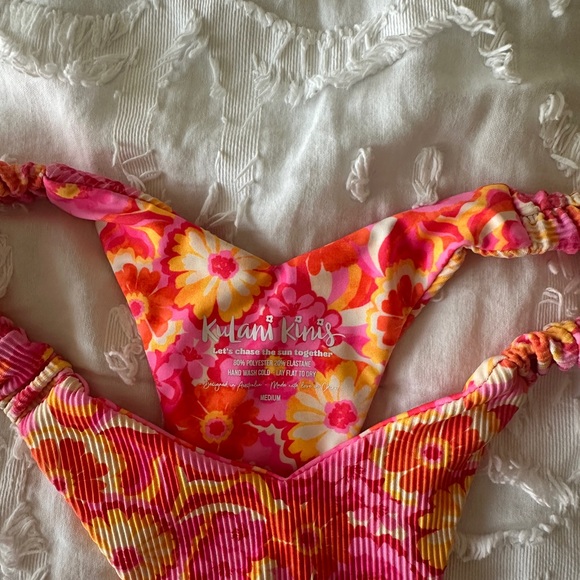 Kulani Kinis: RETRO Y THONG BIKINI BOTTOM - SUGAR RUSH - Picture 2 of 3